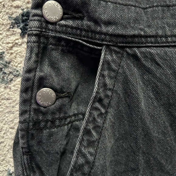 We The Free Black Gray Denim Overalls 27 - Picture 4 of 10